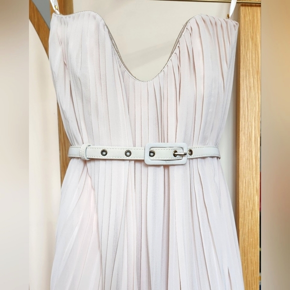 French Connection Strapless Trapeze Cut Light Pink Dress W/Pleats & Belt Size 6 - Picture 2 of 12